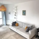 Morze Sztuki Iii, Apartmán Jantar