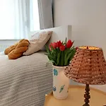 Morze Sztuki Iii, Apartmán Jantar