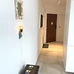 Morze Sztuki Iii, Apartmán Jantar