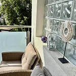 Morze Sztuki Iii, Apartmán *