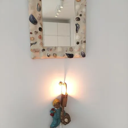 Morze Sztuki Iii, Apartmán