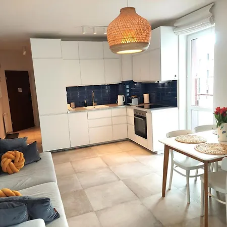 Morze Sztuki Iii, Appartement