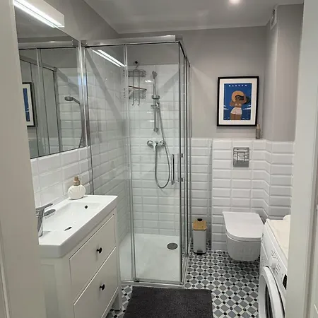 Morze Sztuki Iii, Apartmán