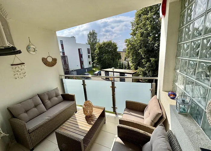 Morze Sztuki Iii, Appartement *