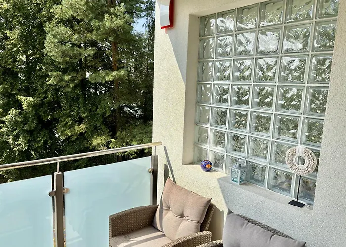 Morze Sztuki Iii, Appartement *